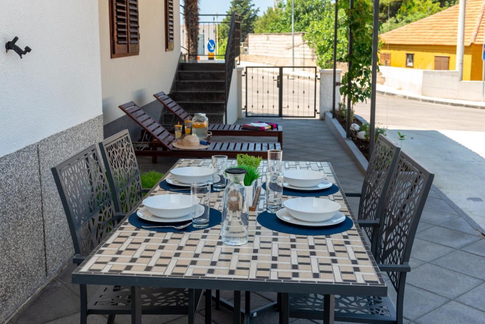 Apartman Karmen Trogir Exterior photo